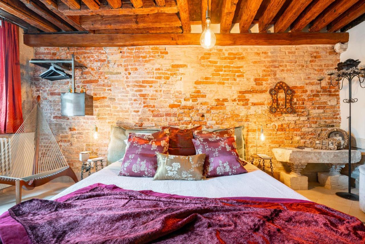 Casa Manina Sul Ponte - Your Private Canal View Venice Exterior photo